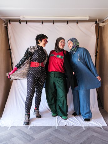 2 Julia Marwah Fatima